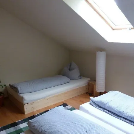 Homestay Das Gastehaus Am Tiergarten Bad Waldsee